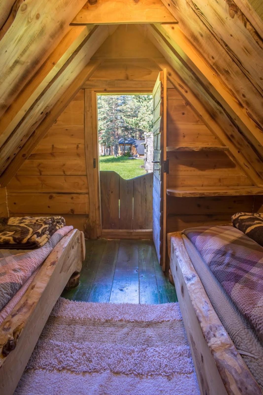 Eco Camp Chalets Pod Gorom جابلياك المظهر الخارجي الصورة