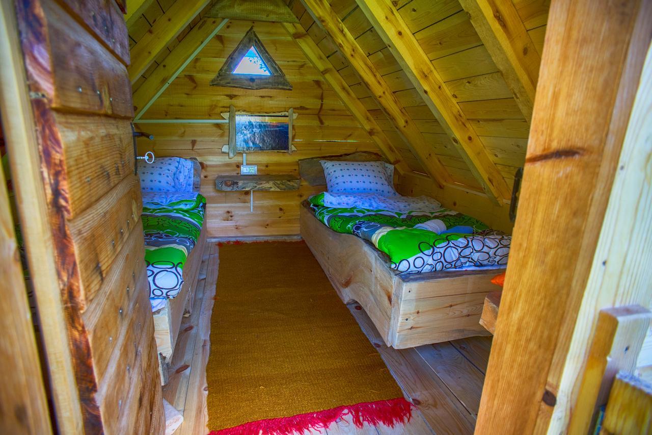 Eco Camp Chalets Pod Gorom جابلياك المظهر الخارجي الصورة