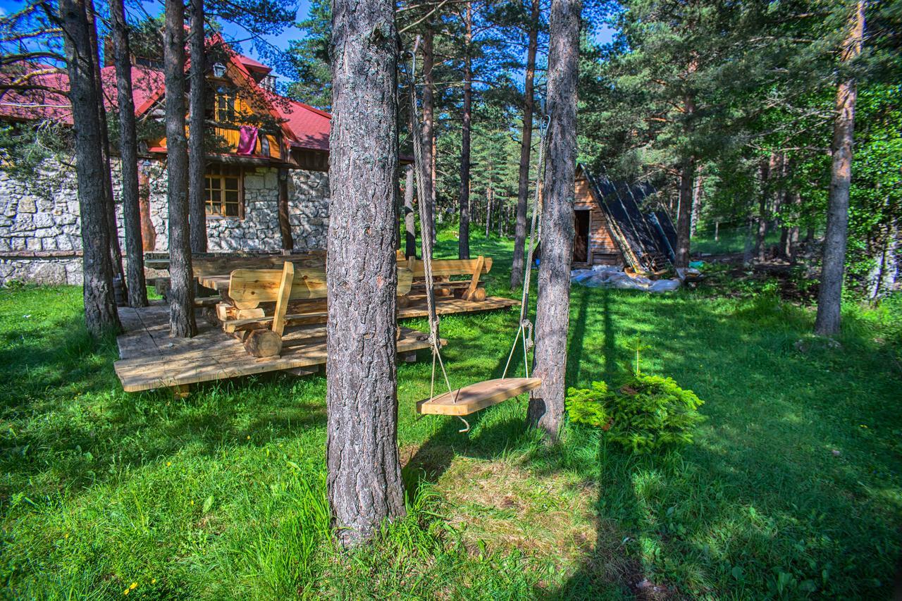Eco Camp Chalets Pod Gorom جابلياك المظهر الخارجي الصورة